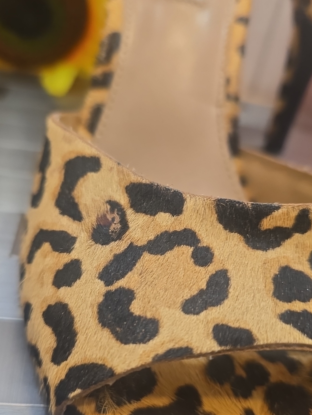 Steve Madden Leopard Print Open-Toe Mule in Yellow and Black - Picture 4 of 11